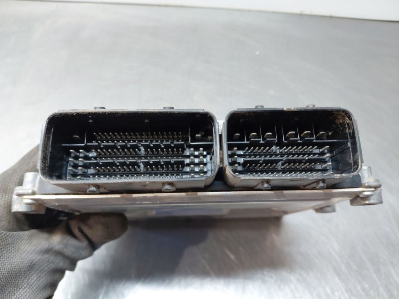 Recambio de centralita motor uce para peugeot 2008 (p2) allure referencia OEM IAM   