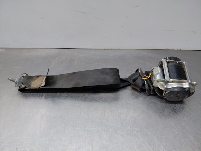 Recambio de cinturon seguridad trasero derecho para peugeot 2008 (p2) allure referencia OEM IAM   