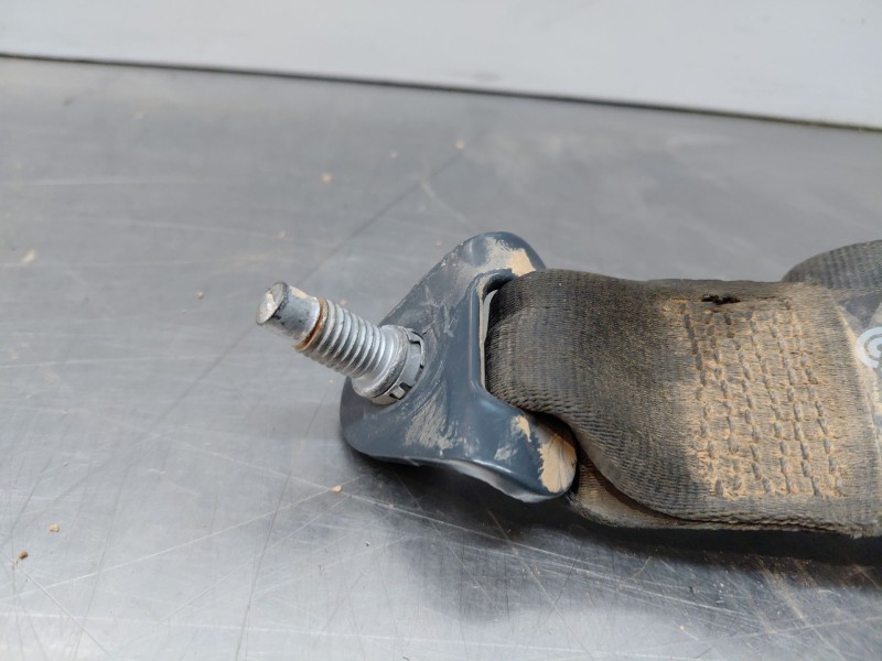 Recambio de cinturon seguridad trasero derecho para peugeot 2008 (p2) allure referencia OEM IAM   