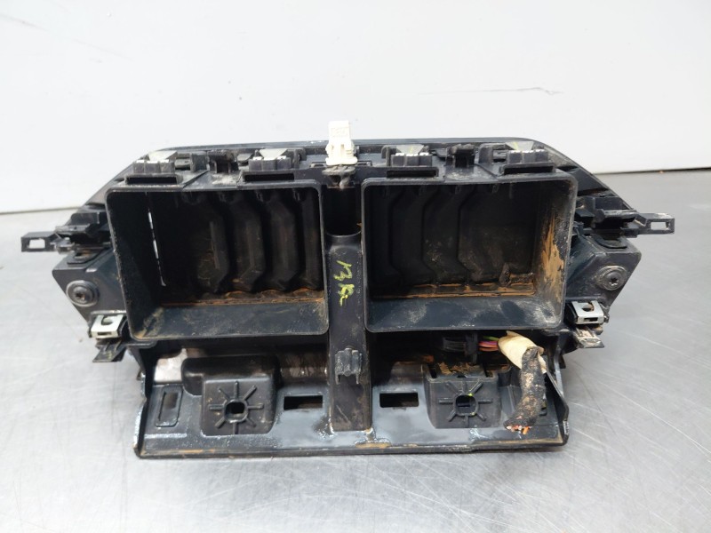 Recambio de mando climatizador para peugeot 2008 (p2) allure referencia OEM IAM   