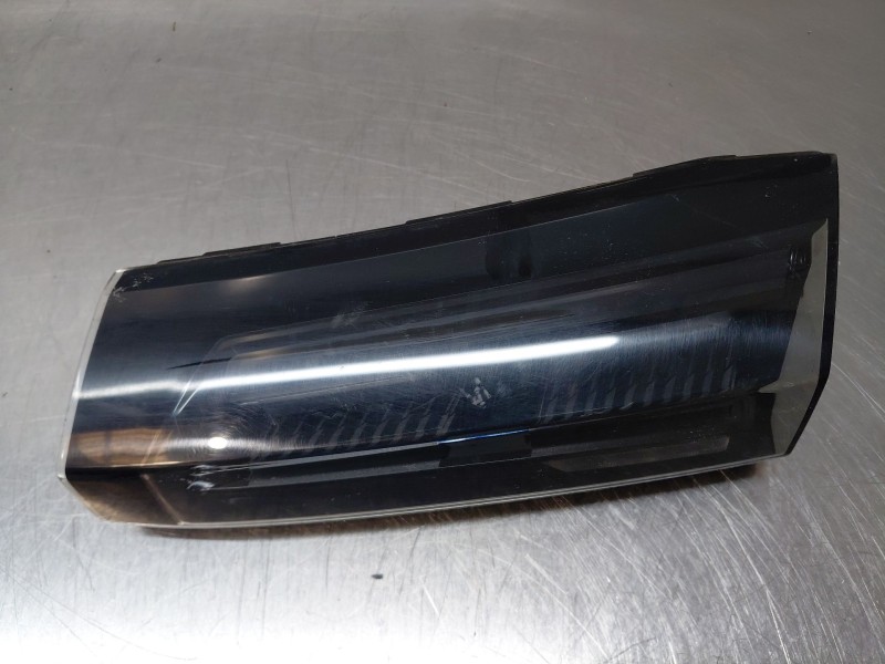 Recambio de piloto trasero derecho interior para peugeot 2008 (p2) allure referencia OEM IAM   