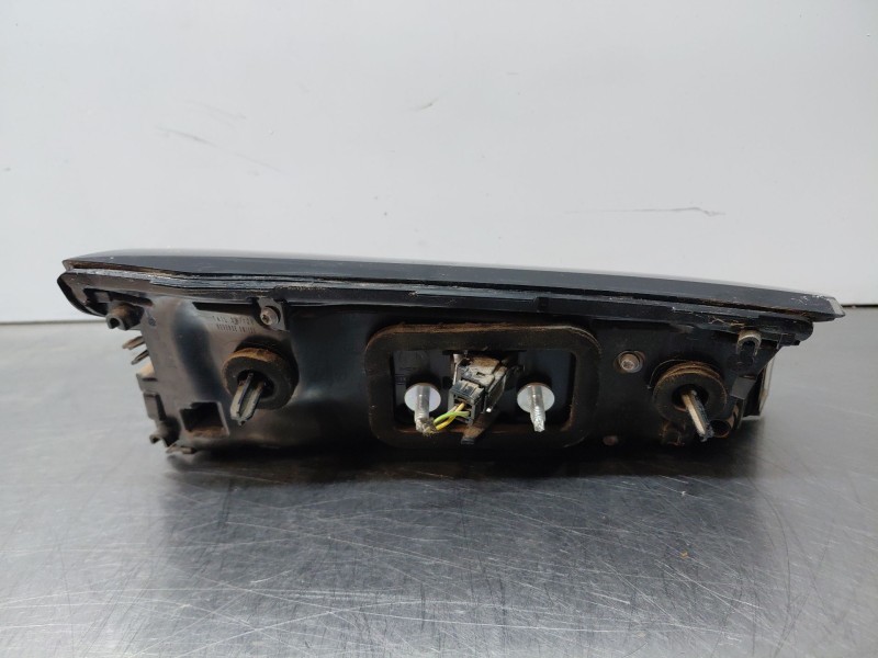Recambio de piloto trasero derecho interior para peugeot 2008 (p2) allure referencia OEM IAM   