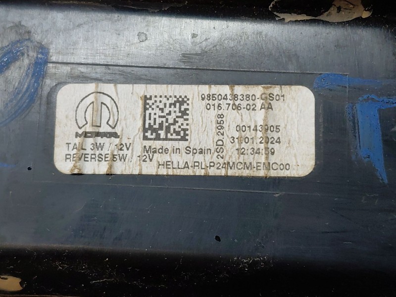 Recambio de piloto trasero derecho interior para peugeot 2008 (p2) allure referencia OEM IAM   