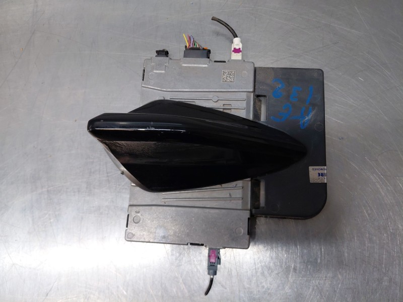 Recambio de antena para peugeot 2008 (p2) allure referencia OEM IAM   