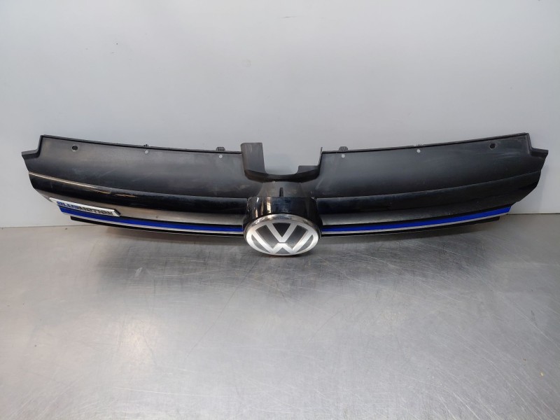 Recambio de rejilla delantera para volkswagen golf vii lim. (bq1) bluemotion referencia OEM IAM   