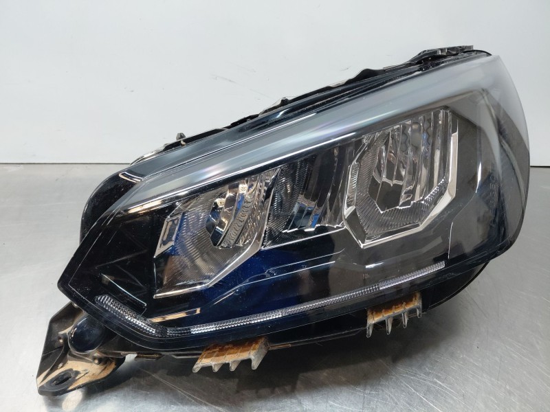 Recambio de faro izquierdo para peugeot 2008 (p2) allure referencia OEM IAM   