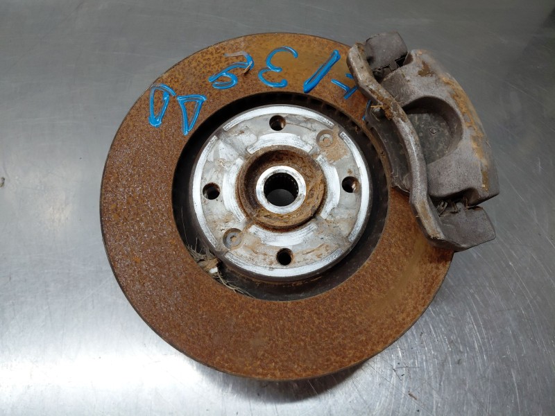 Recambio de mangueta delantera derecha para peugeot 2008 (p2) allure referencia OEM IAM   