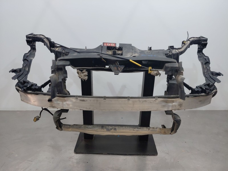 Recambio de panel frontal para mercedes-benz clase a (w169) elegance referencia OEM IAM A1696202535  