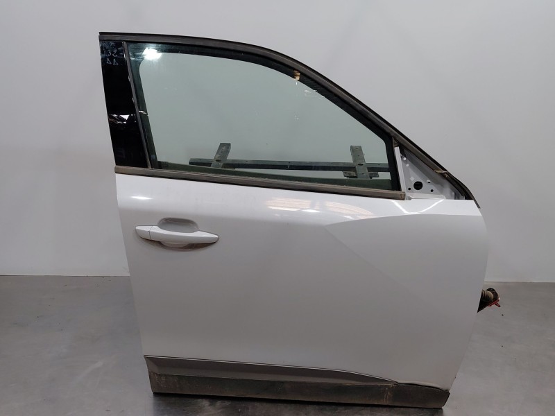 Recambio de puerta delantera derecha para peugeot 2008 (p2) allure referencia OEM IAM 9831047380  
