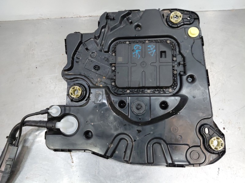 Recambio de deposito aditivo adblue fap ( deposito grande ) para peugeot 2008 (p2) bluehdi referencia OEM IAM   