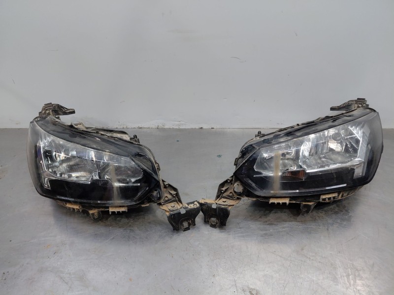 Recambio de morro completo para peugeot 208 (p2) active pack referencia OEM IAM   