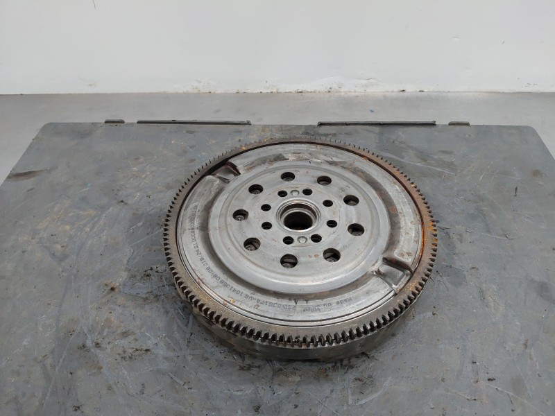 Recambio de volante motor para opel zafira tourer selective referencia OEM IAM   
