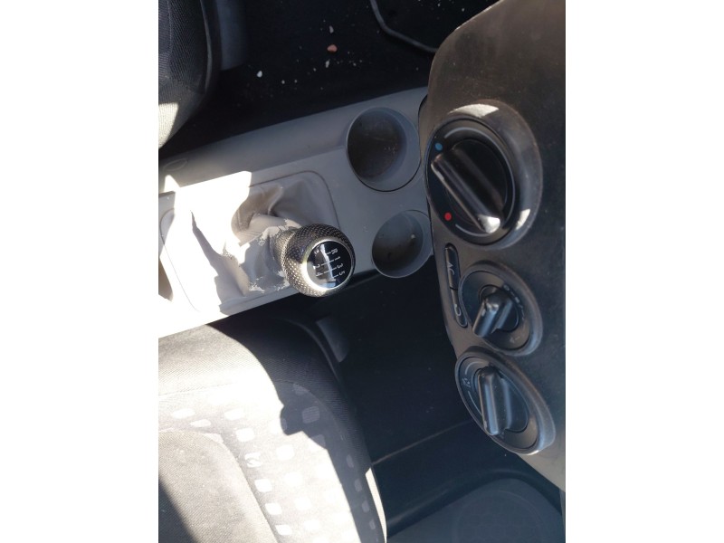 volkswagen new beetle (9c1, 1c1) del año 2000