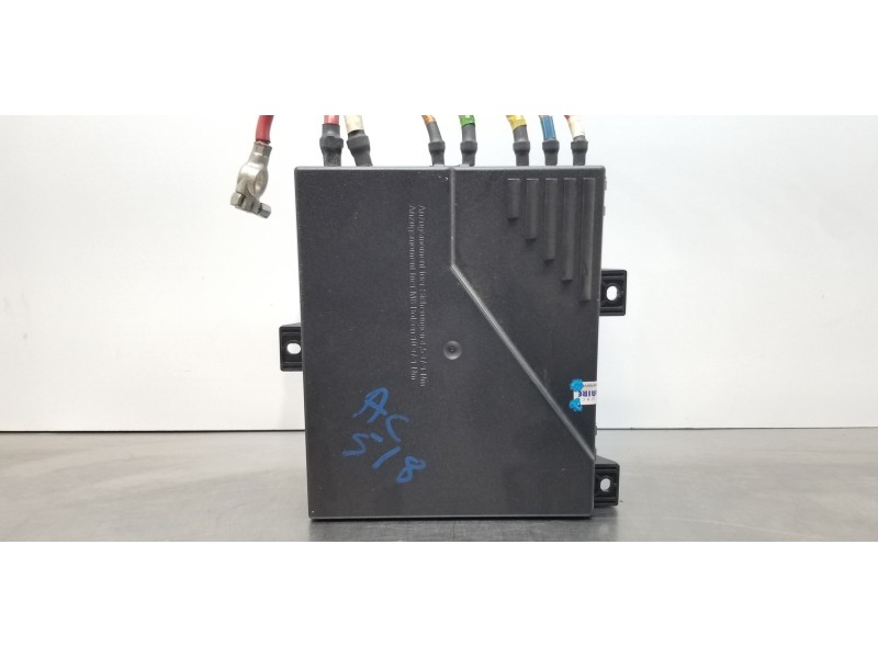 Recambio de caja precalentamiento para mercedes clase s (w221) berlina 420 / 450 cdi (221.028) referencia OEM IAM 2215400401  