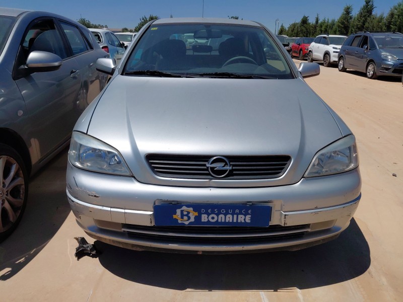 opel astra g hatchback (t98) del año 2000