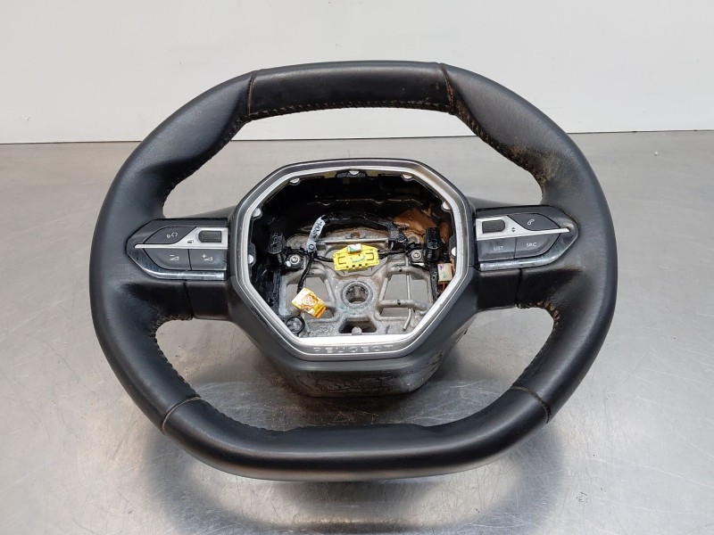 Recambio de volante para peugeot 2008 (p2) bluehdi referencia OEM IAM 98255044ZD  