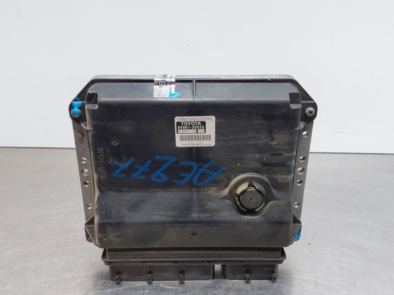 Recambio de centralita motor uce para lexus gs450h premium referencia OEM IAM 8998130030  