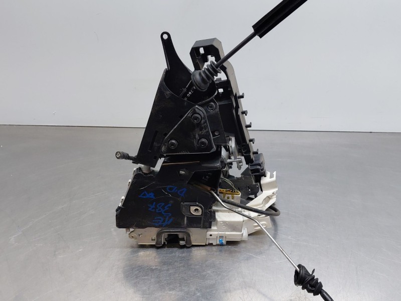 Recambio de cerradura puerta delantera derecha para mercedes-benz clase a (w169) elegance referencia OEM IAM A1697202035  