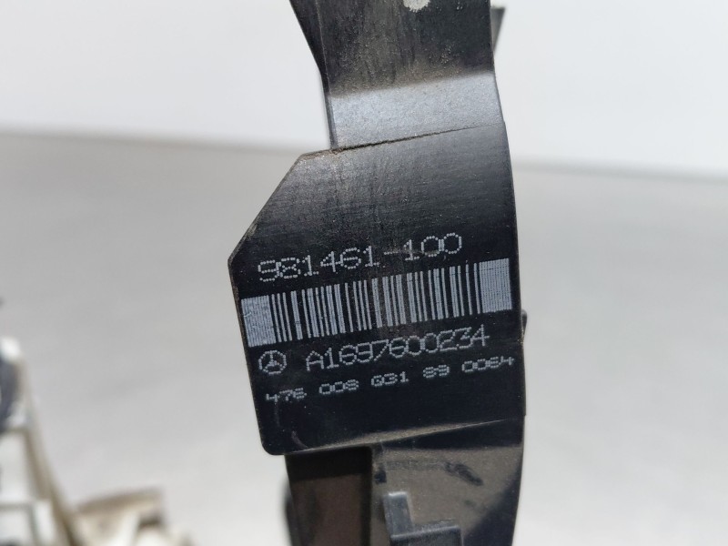 Recambio de cerradura puerta delantera derecha para mercedes-benz clase a (w169) elegance referencia OEM IAM A1697202035  