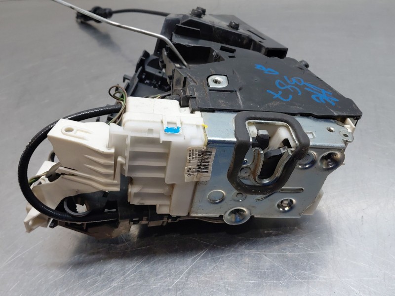 Recambio de cerradura puerta delantera izquierda para mercedes-benz clase a (w169) elegance referencia OEM IAM A1697201335  