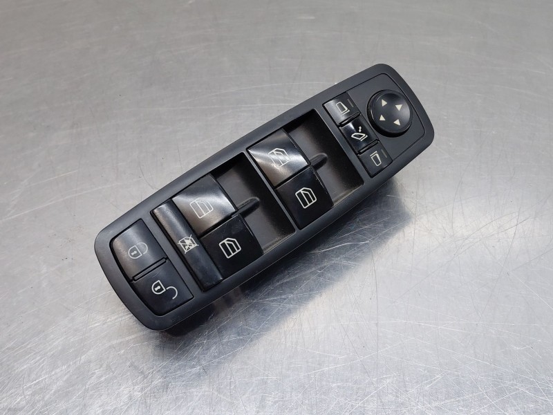 Recambio de mando elevalunas delantero izquierdo para mercedes-benz clase a (w169) elegance referencia OEM IAM A1698206710  