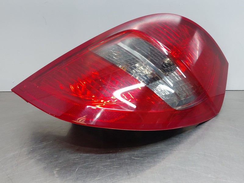 Recambio de piloto trasero derecho para mercedes-benz clase a (w169) elegance referencia OEM IAM A1698203064  