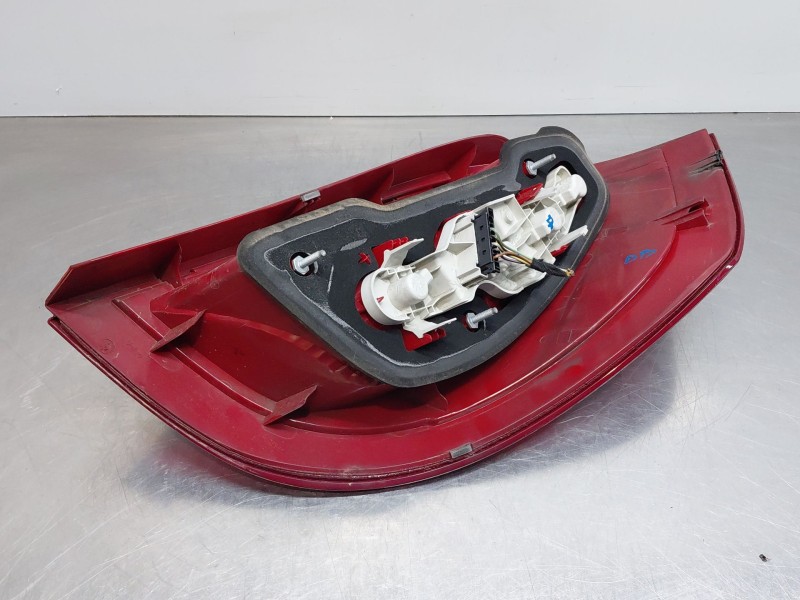 Recambio de piloto trasero izquierdo para mercedes-benz clase a (w169) elegance referencia OEM IAM A1698202964  