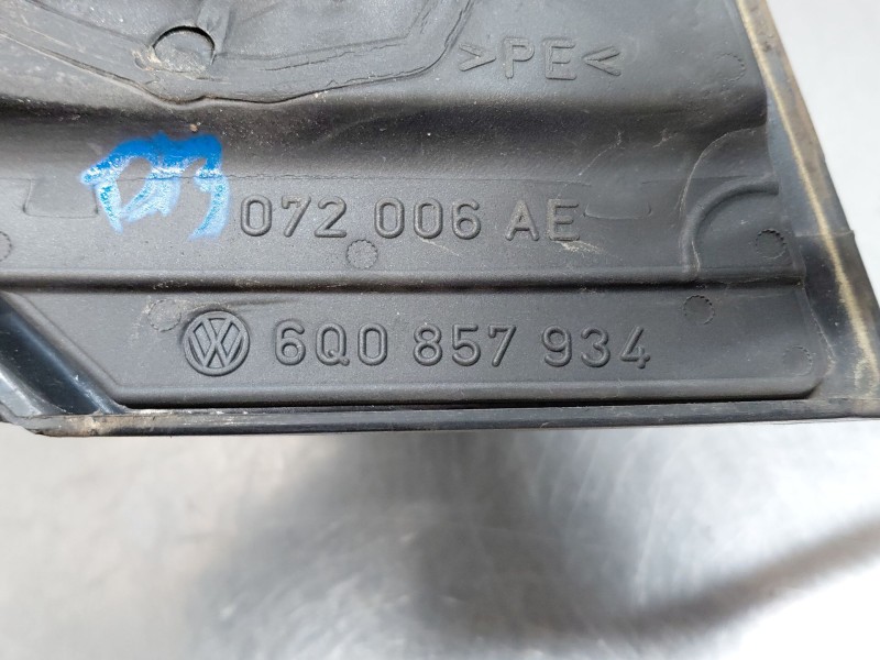 Recambio de retrovisor derecho para volkswagen polo iv (9n_, 9a_) 1.4 16v referencia OEM IAM 6Q1857508G01C  