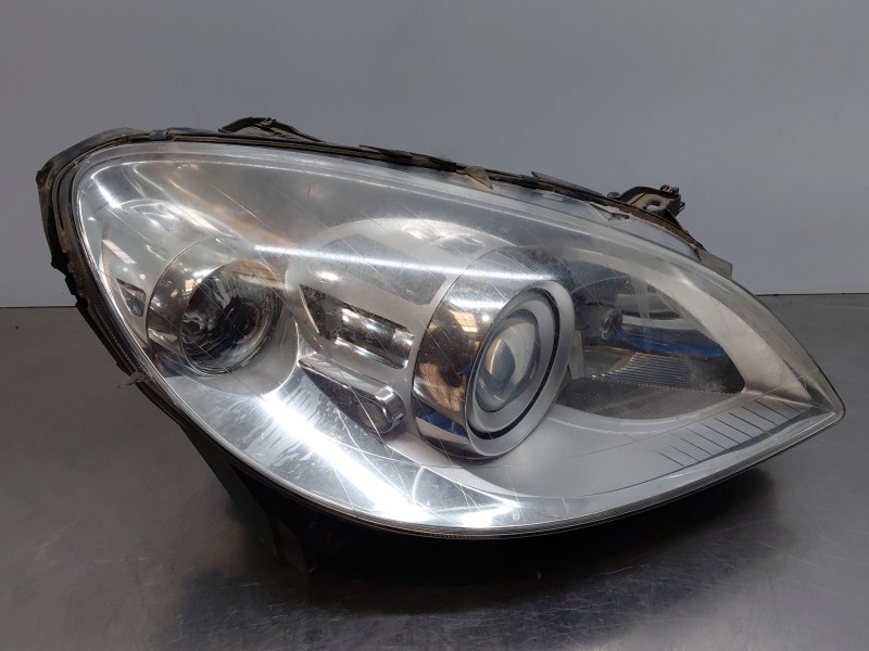 Recambio de faro derecho para mercedes-benz clase b (w245) standard referencia OEM IAM A1698206861  