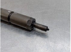 Recambio de inyector para kia carens i monospace (fc, fj) 2.0 crdi referencia OEM IAM 3380027400   2