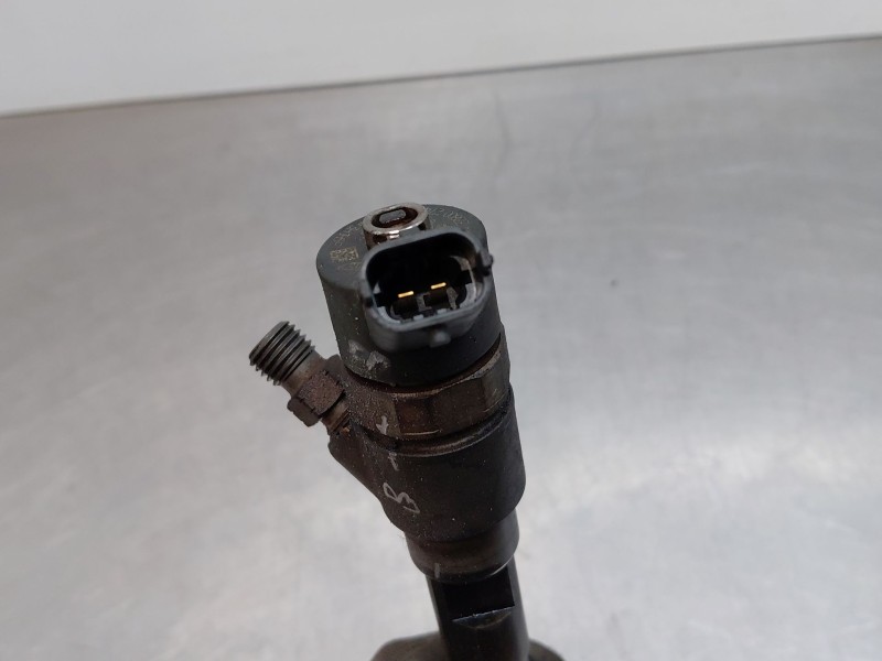Recambio de inyector para kia carens i monospace (fc, fj) 2.0 crdi referencia OEM IAM 3380027400  