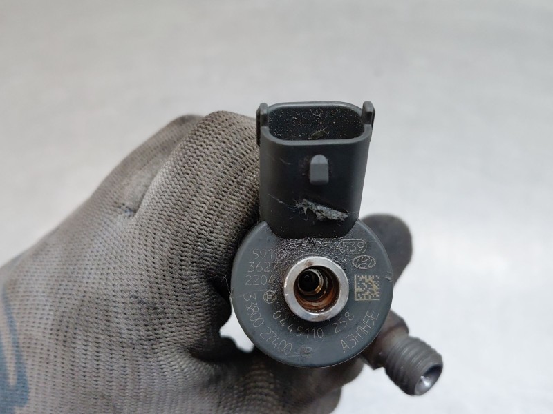 Recambio de inyector para kia carens i monospace (fc, fj) 2.0 crdi referencia OEM IAM 3380027400  