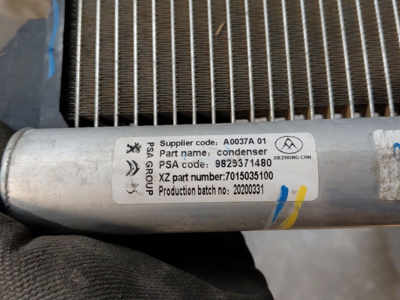 Recambio de condensador / radiador aire acondicionado para peugeot 2008 (p2) bluehdi referencia OEM IAM 9825371480  