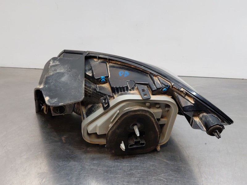 Recambio de piloto trasero izquierdo para peugeot 208 (p2) active pack referencia OEM IAM 9823216780  