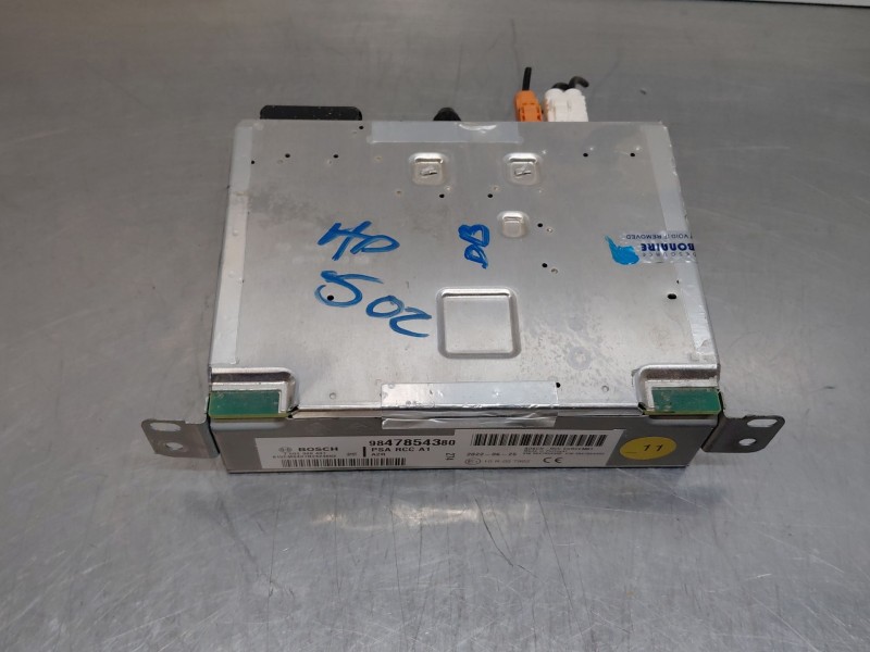 Recambio de sistema audio / radio cd para peugeot 208 (p2) active pack referencia OEM IAM 1688158680 9847854380 