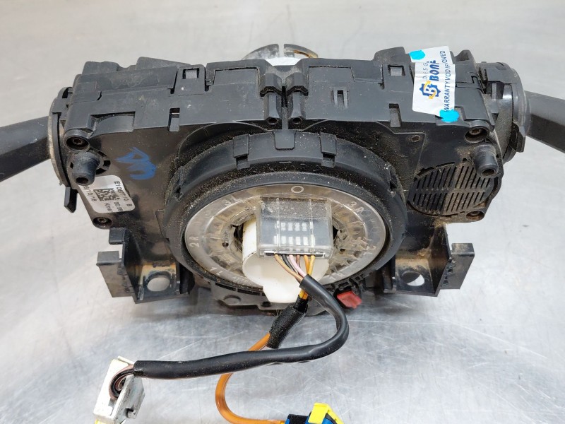 Recambio de mando multifuncion para peugeot 308 active referencia OEM IAM 98154546ZD  