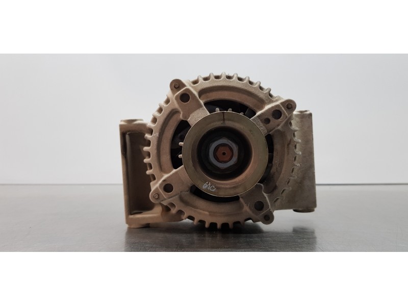 Recambio de alternador para opel astra k lim. 5türig business referencia OEM IAM 13587304  