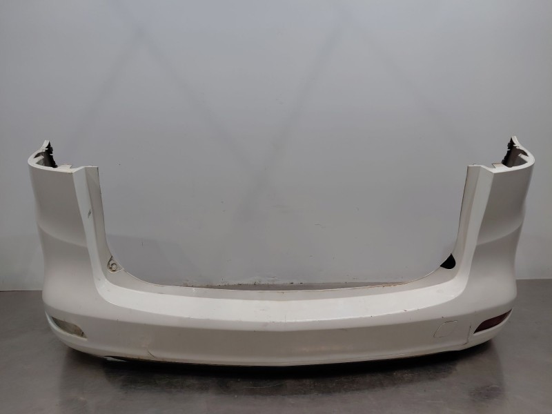 Recambio de paragolpes trasero para opel zafira tourer selective referencia OEM IAM 13354138  