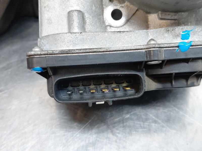 Recambio de caja mariposa para lexus gs450h premium referencia OEM IAM 2203031040  