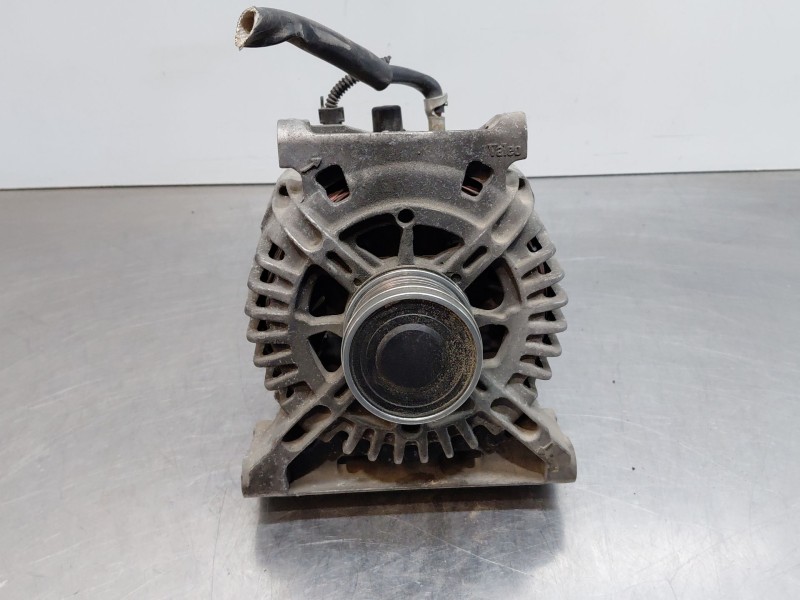 Recambio de alternador para mercedes-benz clase b (w245) standard referencia OEM IAM A6401540502  
