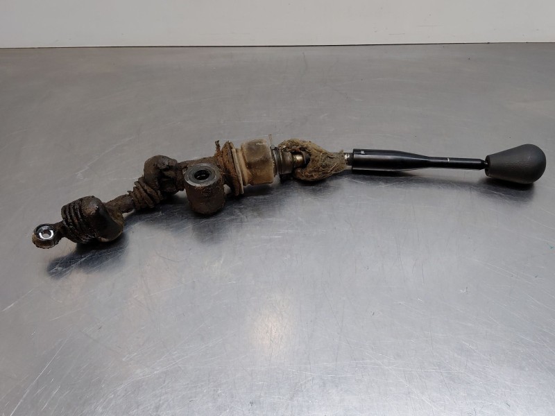 Recambio de palanca cambio para nissan terrano ii (r20) 2.7 tdi 4wd referencia OEM IAM 3327541G02  
