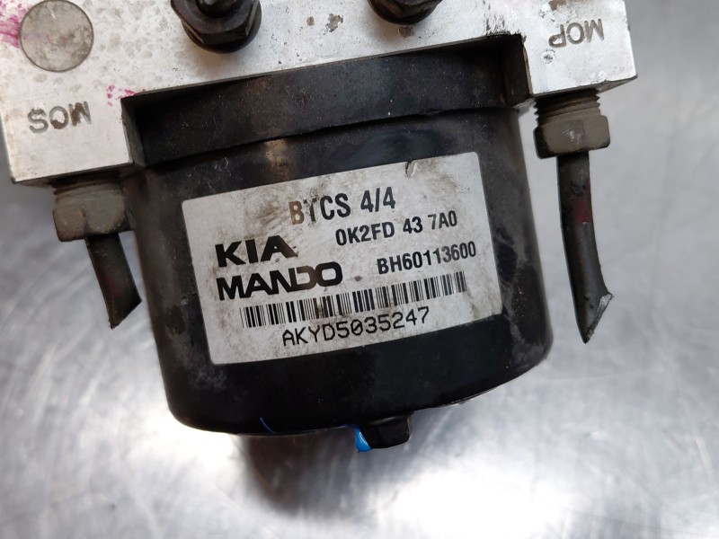 Recambio de abs para kia carens i monospace (fc, fj) 2.0 crdi referencia OEM IAM K2FC437A0  