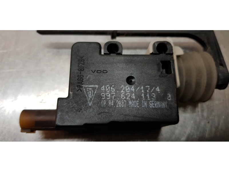 Recambio de no identificado para porsche boxster (tipo 987) básico referencia OEM IAM 99762411300  