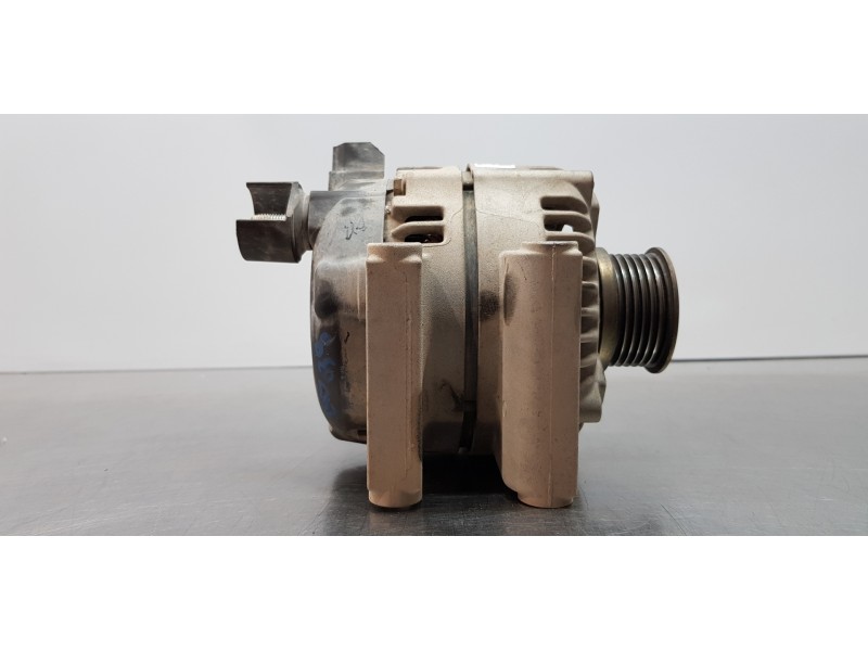 Recambio de alternador para opel astra k lim. 5türig business referencia OEM IAM 13587304  