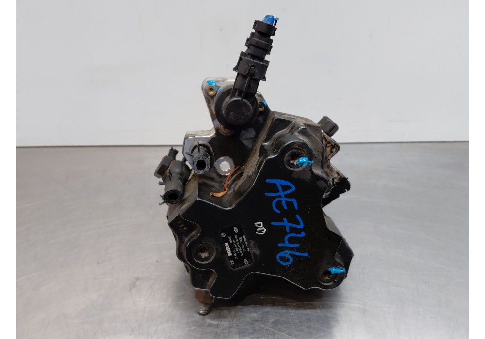 Recambio de bomba inyeccion para kia carens i monospace (fc, fj) 2.0 crdi referencia OEM IAM 3310027400 3310027400 