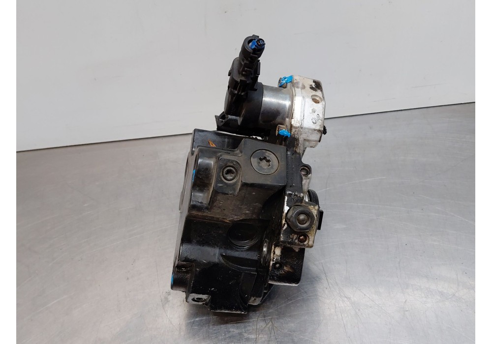 Recambio de bomba inyeccion para kia carens i monospace (fc, fj) 2.0 crdi referencia OEM IAM 3310027400 3310027400 