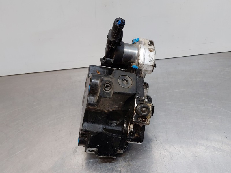 Recambio de bomba inyeccion para kia carens i monospace (fc, fj) 2.0 crdi referencia OEM IAM 3310027400 3310027400 