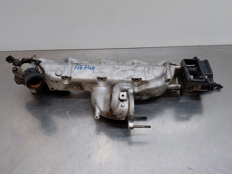 Recambio de colector admision para kia carens i monospace (fc, fj) 2.0 crdi referencia OEM IAM 2831027400  