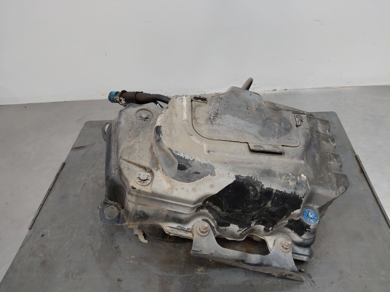 Recambio de deposito aditivo adblue fap ( deposito grande ) para opel zafira tourer selective referencia OEM IAM 13438275  