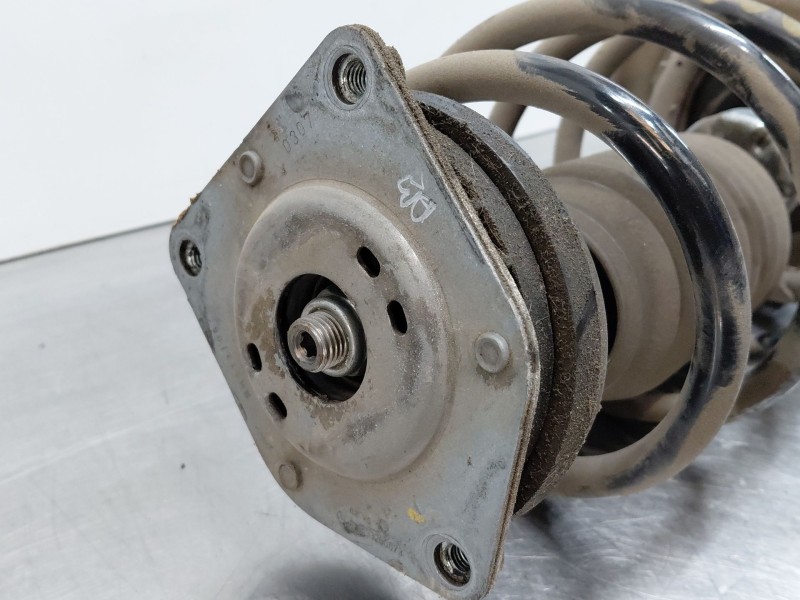 Recambio de amortiguador delantero derecho para mercedes-benz clase b (w245) standard referencia OEM IAM A1693201230  